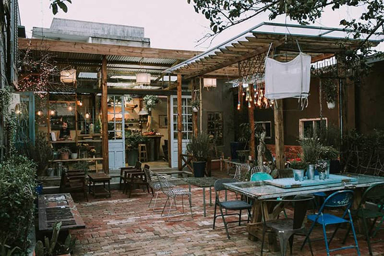 9 quán cafe gần chợ đêm đà lạt “mê hoặc” các tín đồ sống ảo