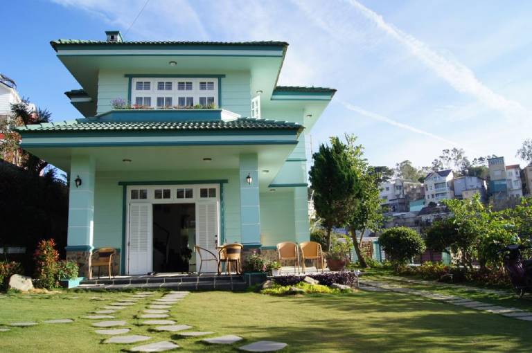 top 10 villa hiện đại, tiện nghi gần hồ xuân hương đà lạt