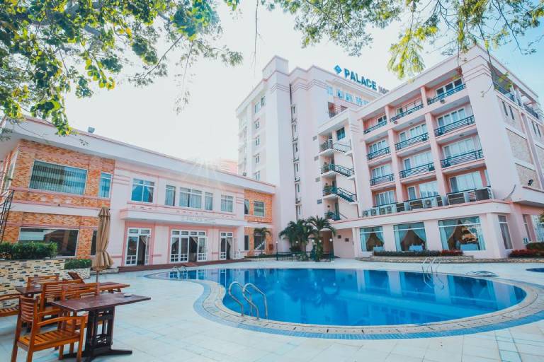 10 Khách sạn tại Vũng Tàu có hồ bơi đẹp “view cực chất”