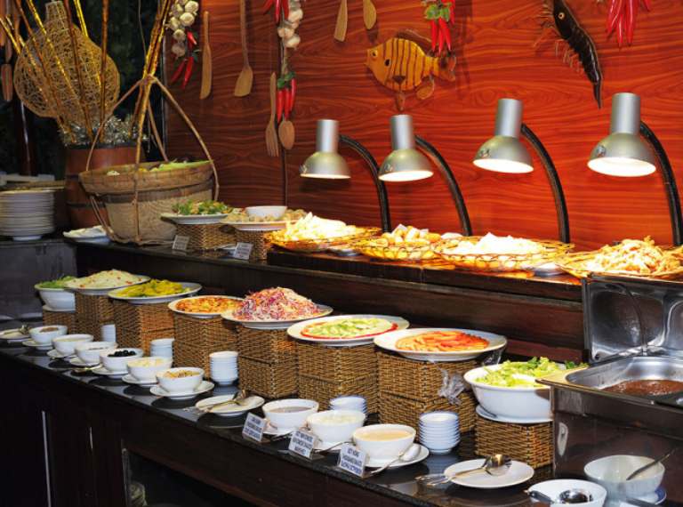 top 5 nhà hàng buffet ngon nổi tiếng tại phú quốc