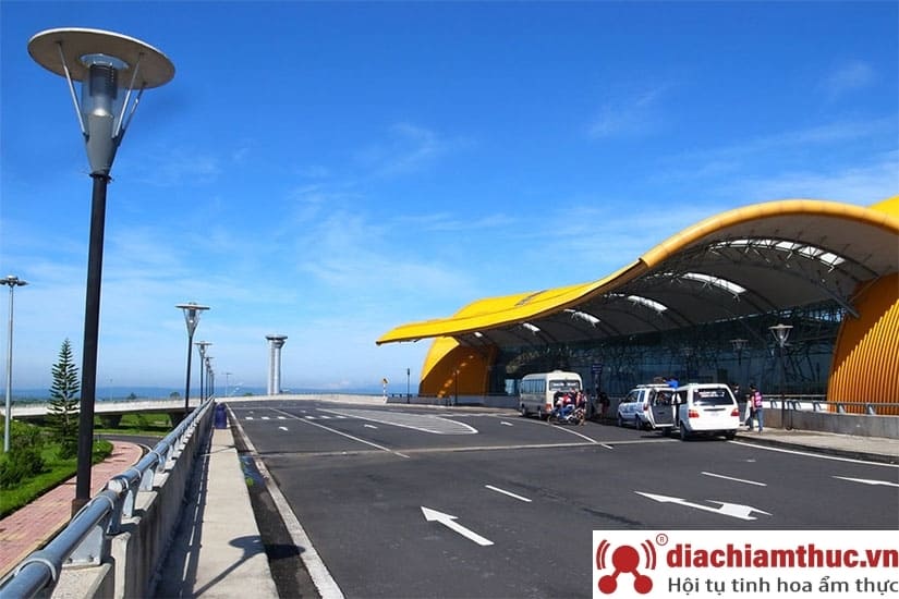xe đưa đón đà lạt tại sân bay liên khương giá rẻ 2022