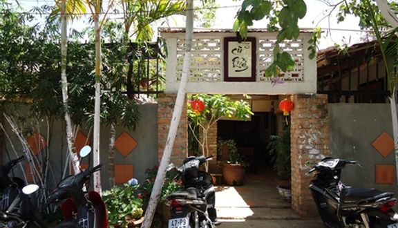 Cõi Riêng Cafe, Nguyễn Trọng Tuyển, Quận Tân Bình