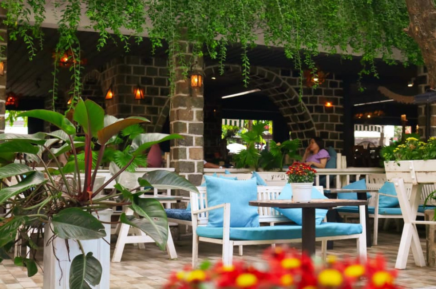 country house cafe – vườn địa đàng giữa lòng thành phố nơi check-in số 1 ở gò vấp
