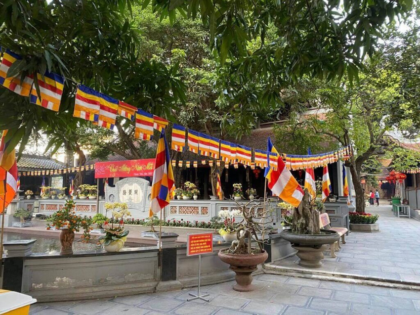 12 ngôi đền chùa cầu duyên linh thiêng bậc nhất ở Việt Nam