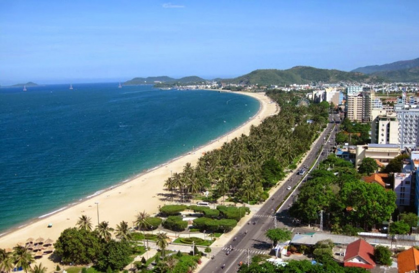 Top 8 Bãi biển Nha Trang đẹp “mê đắm” lòng người