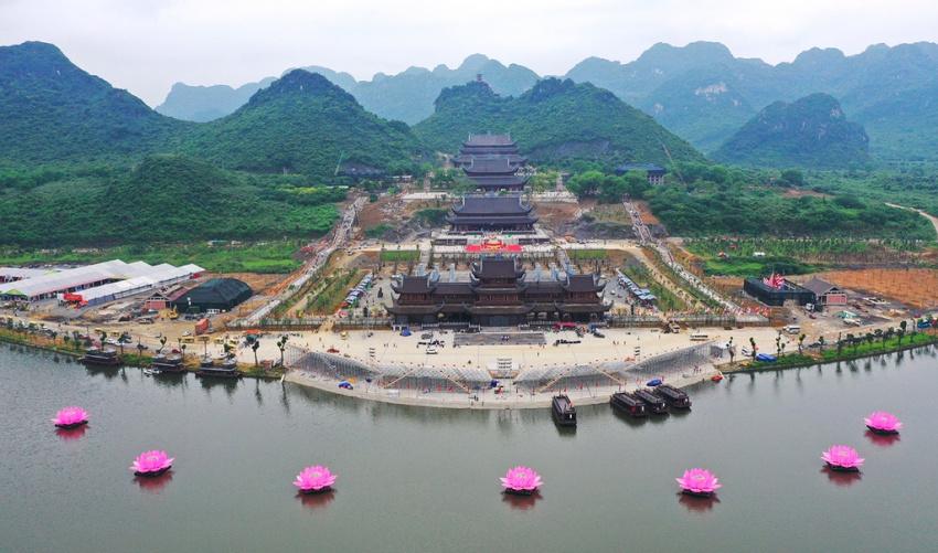 Kinh nghiệm du lịch chùa Tam Chúc cho trải nghiệm trọn vẹn