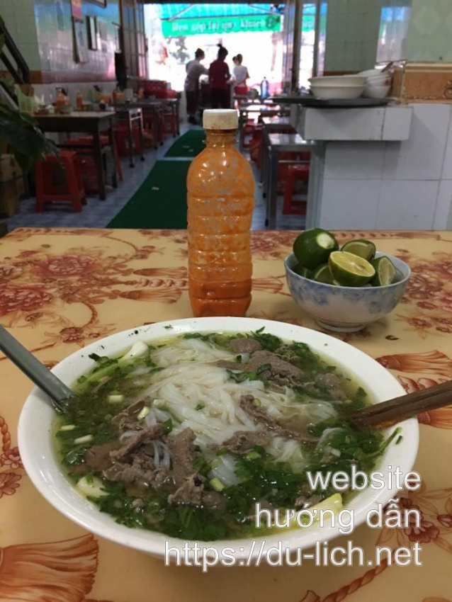 Quán ăn sáng ngon nhất ở TP Hà Giang là quán phở Giang