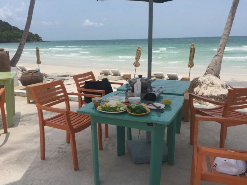du lịch đảo phú quốc có những gì, đẹp nhất phú quốc là nhà hàng paradiso, ăn uống ngay trên bãi biển