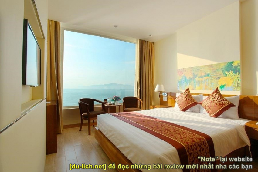 đi nha trang nên ở khách sạn + resort nào view đẹp mà giá rẻ?