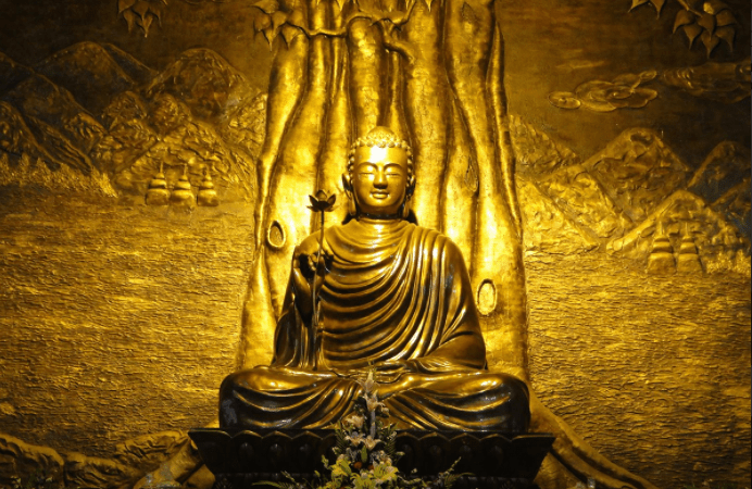 Chùa Đồng Yên Tử – chùa làm bằng đồng lớn nhất Châu Á