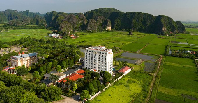 Ngất Ngây 10 Resort Ninh Bình Đẹp Không Tưởng