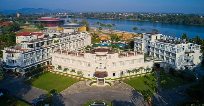 10+ Khách Sạn Huế Siêu Xịn Gần Sông Hương Thơ Mộng, Huế, VIỆT NAM