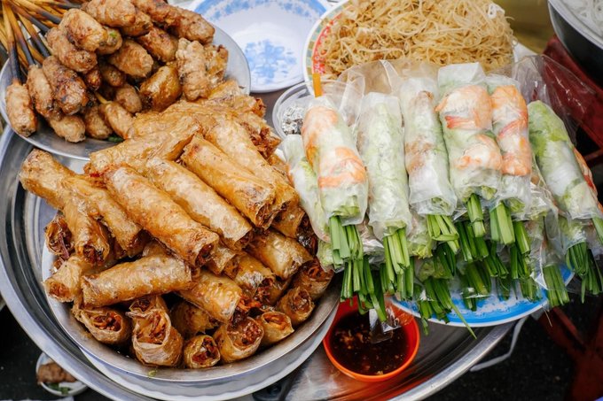 11 Món Ăn Đường Phố Việt Nam Khiến Thực Thần Quốc Tế Mê Mệt, VIỆT NAM
