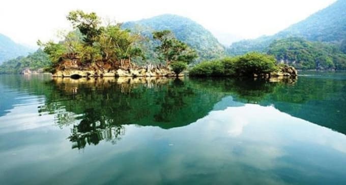 10 Hồ Nước Đẹp Ở Việt Nam Cho Các Cặp Đôi Chụp Ảnh Cưới