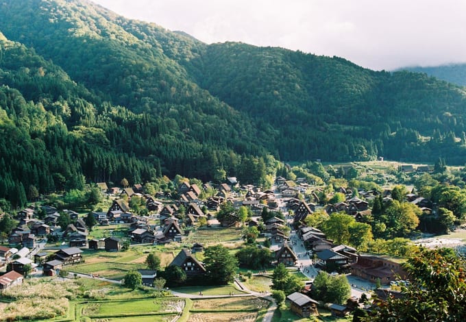 Chạm chân đến Shirakawa-go và Alpen Route – Vùng đất mơ ước