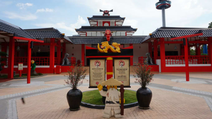 Bí kíp dạo chơi Legoland Malaysia: tàu lượn VR Lego đầu tiên trên thế giới, Johor Bahru, MALAYSIA