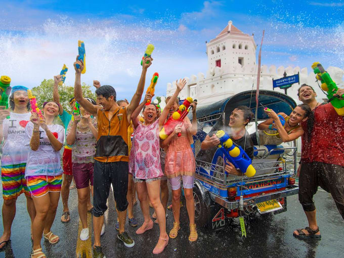 Bỏ túi 5 địa điểm có thể “quẩy” hết mình tại lễ hội Songkran Thái Lan, THÁI LAN
