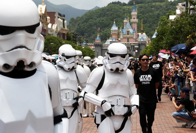 Cẩm Nang Vui Chơi A-z ở Disneyland Hong Kong, Hồng Kông, HỒNG KÔNG & MA CAO