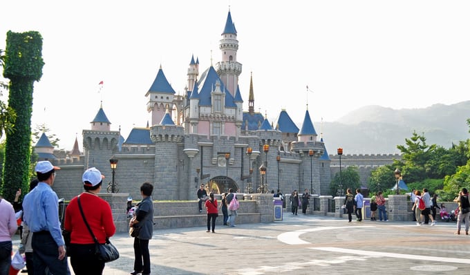 Cẩm Nang Vui Chơi A-z ở Disneyland Hong Kong, Hồng Kông, HỒNG KÔNG & MA CAO