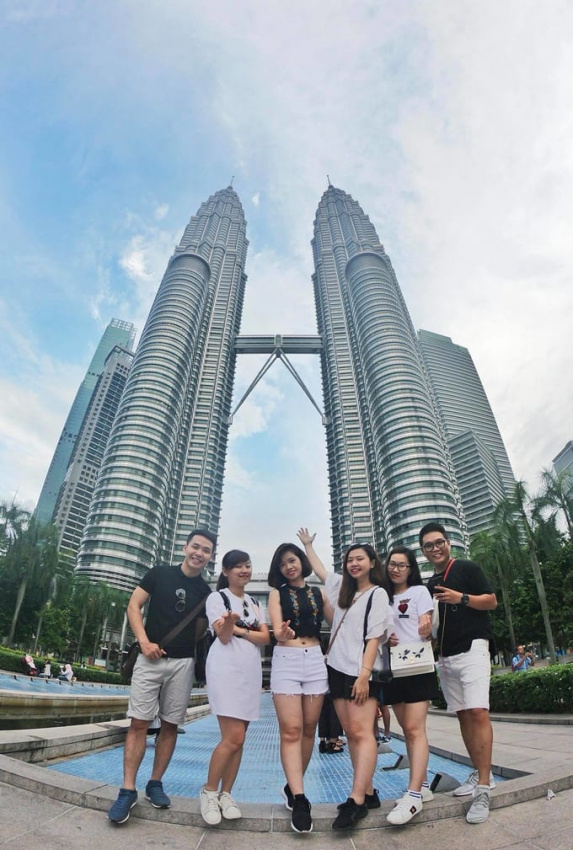 Lịch trình 5N4Đ vi vu Malaysia và Singapore