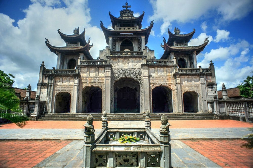 Nhà thờ đá Phát Diệm – vẻ đẹp trường tồn theo thời gian