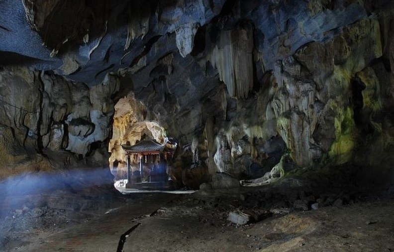 Kinh nghiệm du lịch tự túc chùa Bích Động, Ninh Bình