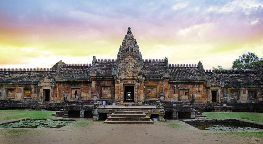 Top 10 ngôi chùa nổi tiếng bạn phải ghé thăm khi đến Thái Lan