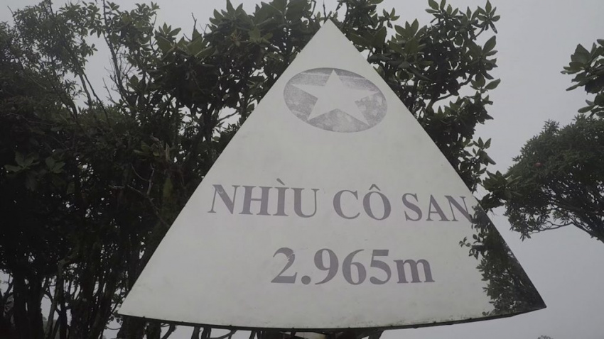 Review chi tiết về tour trekking đỉnh Nhìu Cô San