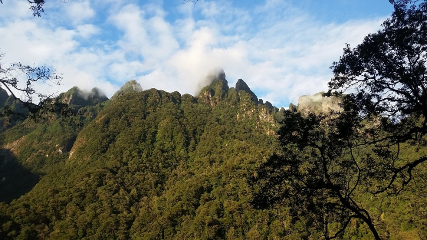 12 ngọn núi đẹp ở Lào Cai có thể bạn chưa biết