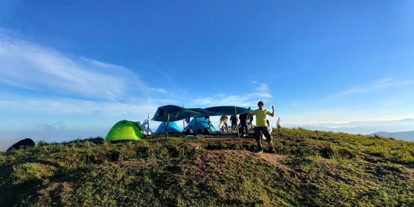 Tour trekking leo núi Chư Nâm – đi để thấy đường chân trời