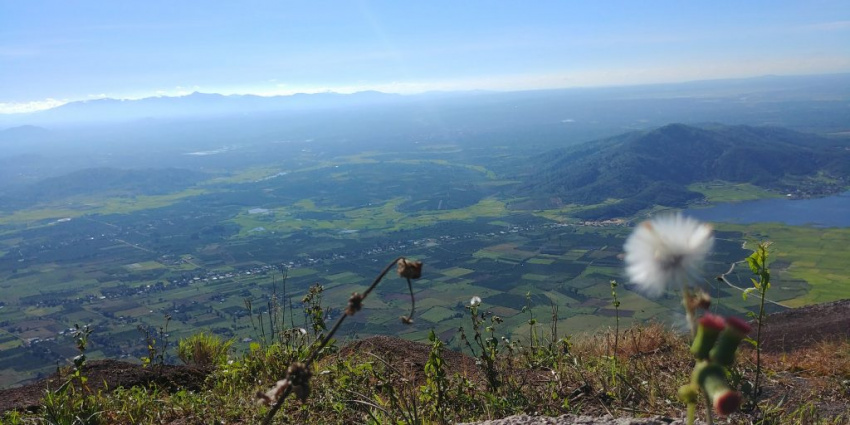 Trekking leo núi Chư Nâm – ngọn núi đẹp nhất Gia Lai
