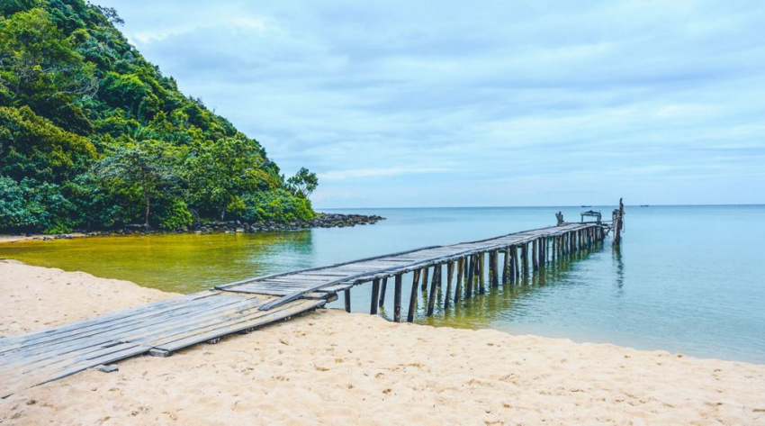 Kinh nghiệm du lịch tự túc bãi biển Saracen, đảo Koh Rong Samloem
