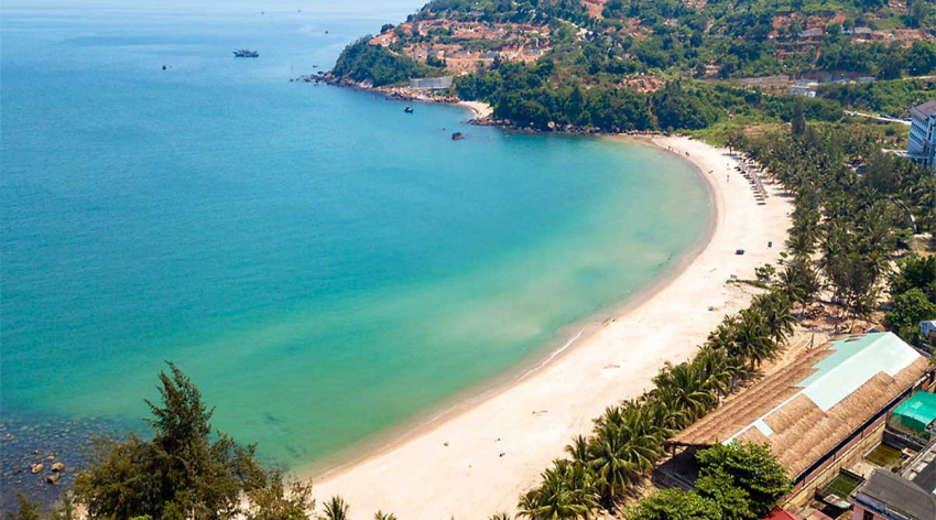 Sơn Trà: các bãi biển đẹp, cung chạy xe và điểm tham quan