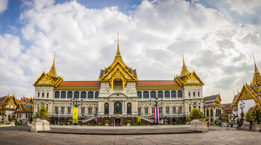 Tham quan Cung điện Hoàng gia ở Bangkok