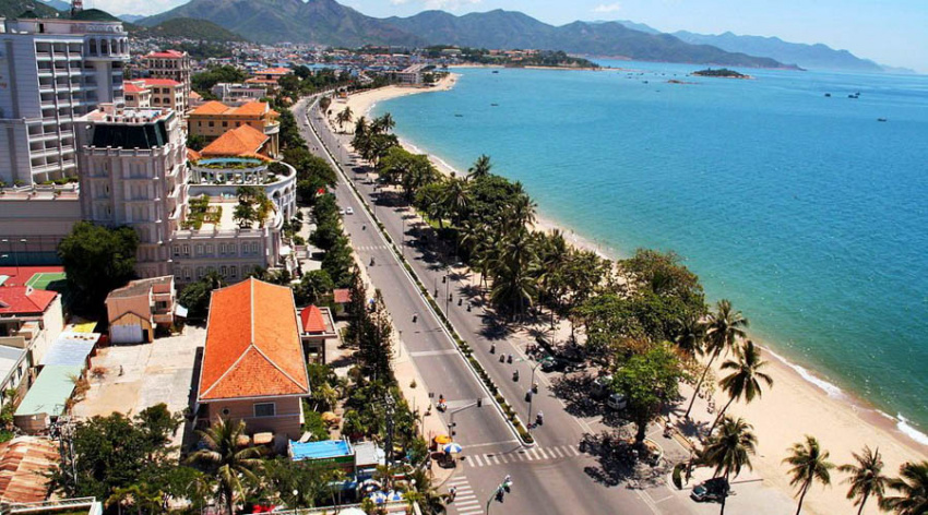 Top 5 bãi biển đẹp nhất phải ghé khi du lịch Nha Trang