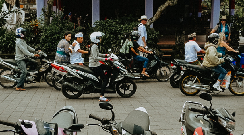 Hướng dẫn cách thuê xe máy và di chuyển ở Bali