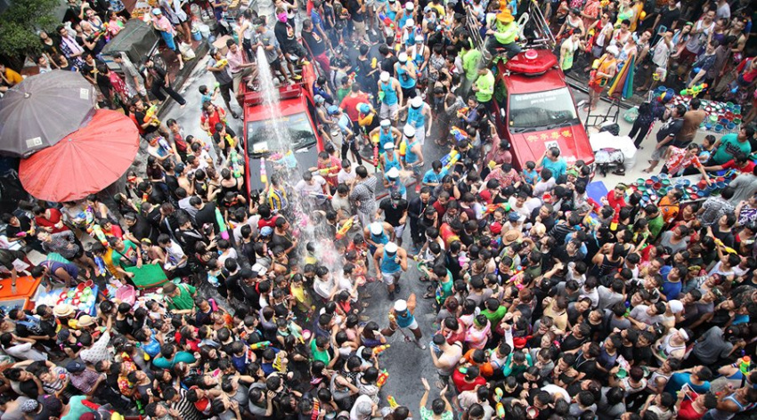 Khám phá lễ hội Songkran đặc sắc tại Bangkok, Thái Lan