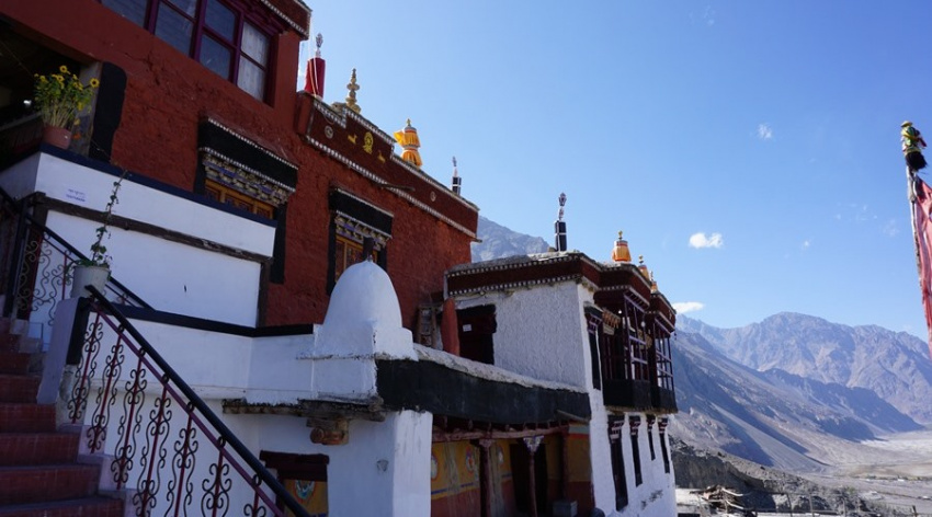 Kinh nghiệm du lịch bụi Ladakh, Kashmir Ấn Độ